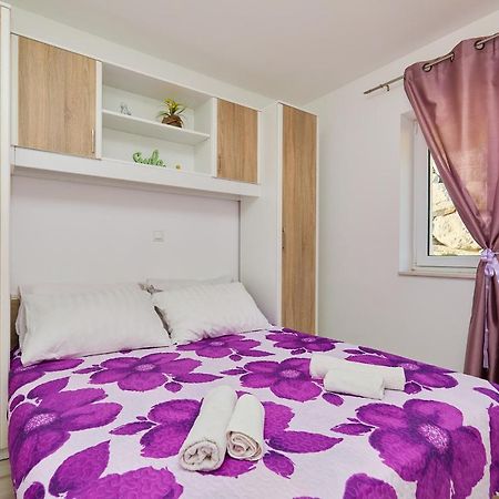 Apartments Baro Maranovići エクステリア 写真