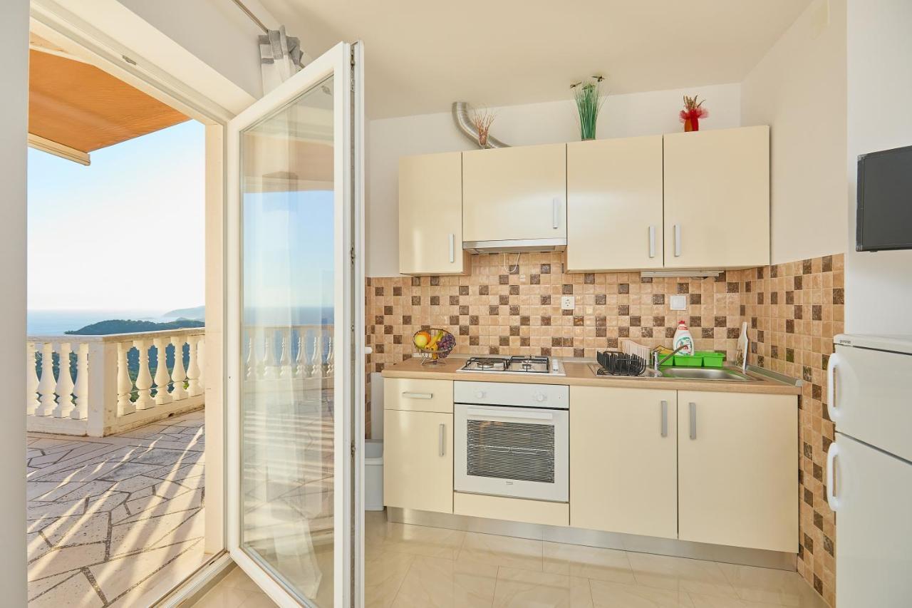 Apartments Baro Maranovići エクステリア 写真